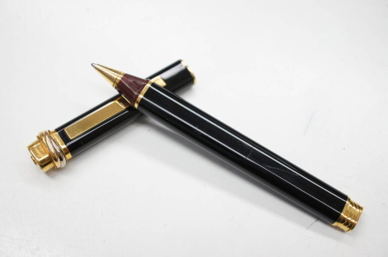 Cartier トリニティ ボールペン