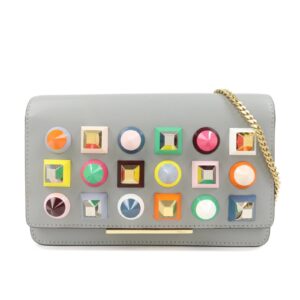 FENDI（フェンディ）マルチスタッズ チェーンウォレット（型番：8M0346）